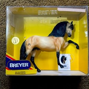 Breyer No. 1143 Lavrador Buckskin Lusitano
